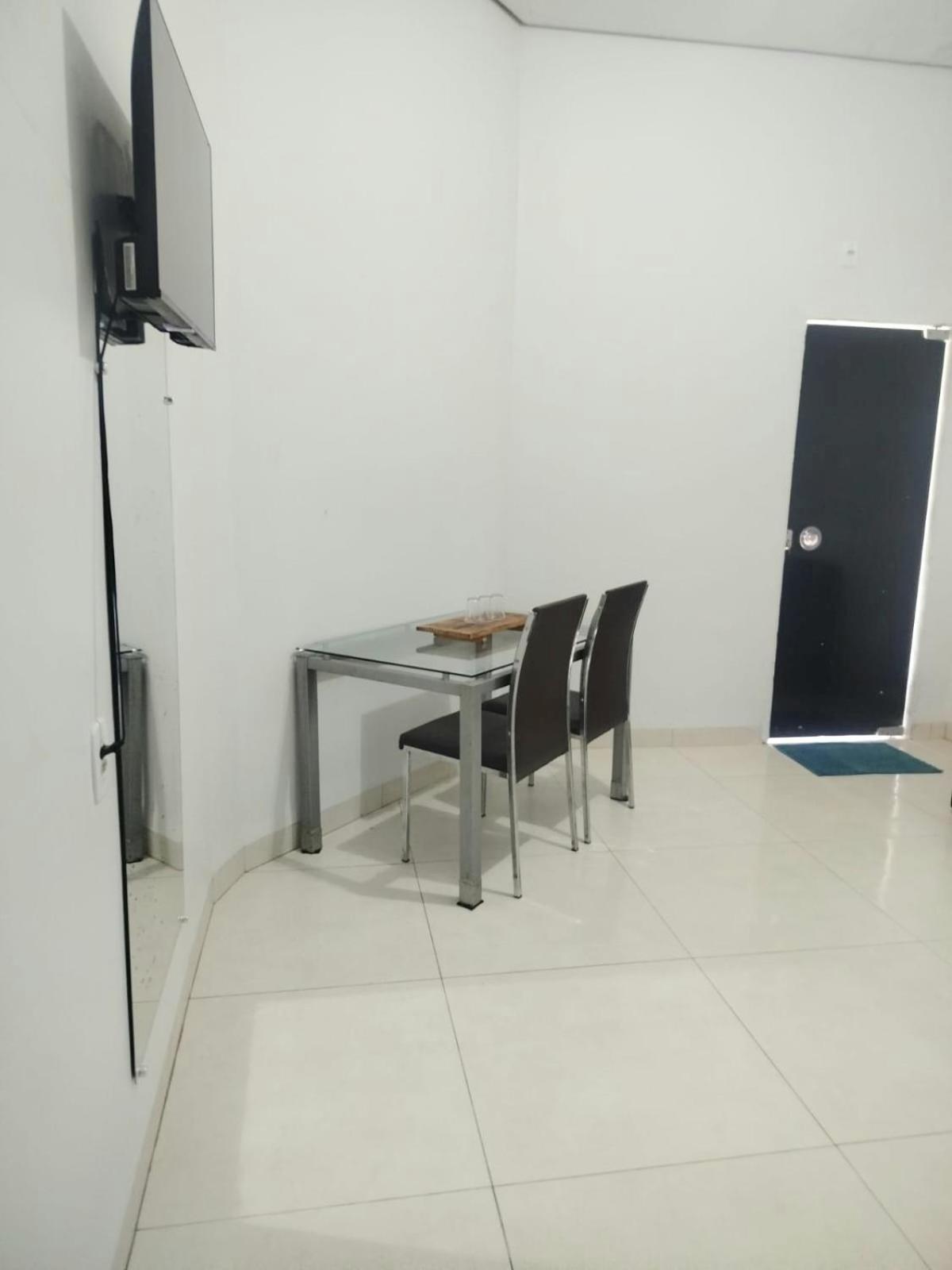 Casa De Hospedes Proximo Ao Aeroporto Palmas  Esterno foto
