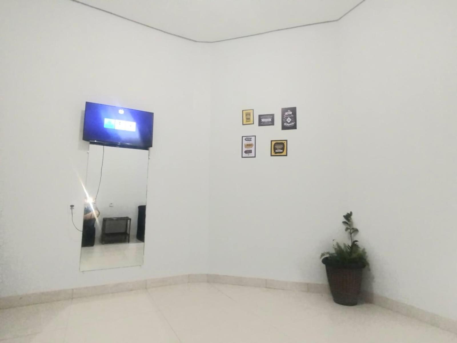 Casa De Hospedes Proximo Ao Aeroporto Palmas  Esterno foto